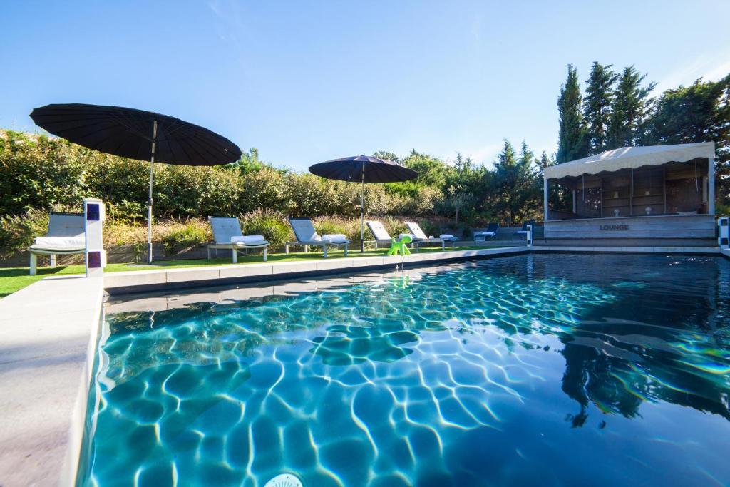 L'Auberge De L'Aubergine Eygalieres  Room photo